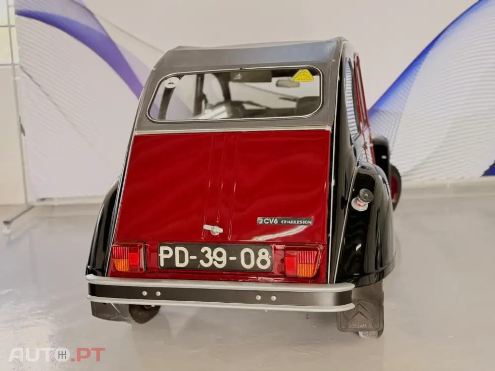 Citroen 2CV Charlestone