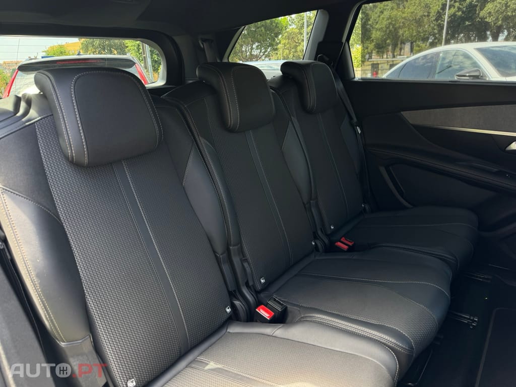 Peugeot 5008 1.5 BlueHDi GT EAT8