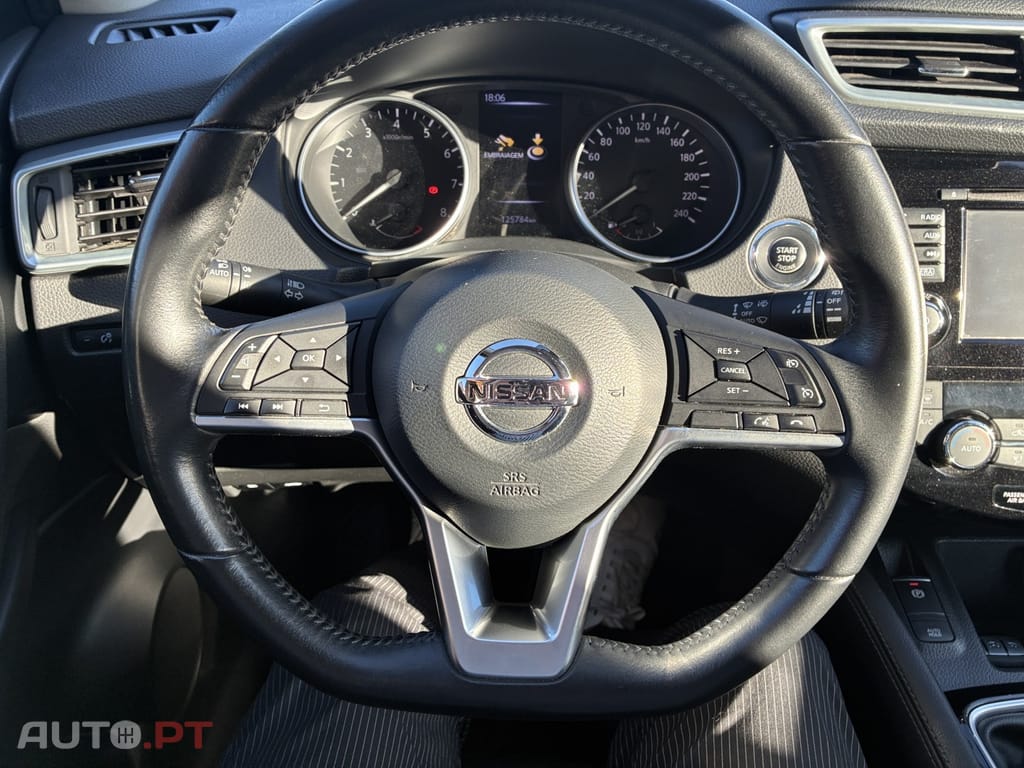 Nissan Qashqai 1.2 DIG-T Tekna 19 Pele RS