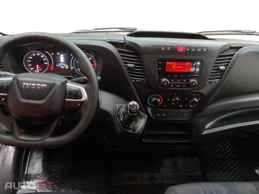 Iveco Daily 2.3 35S14 V7 H1