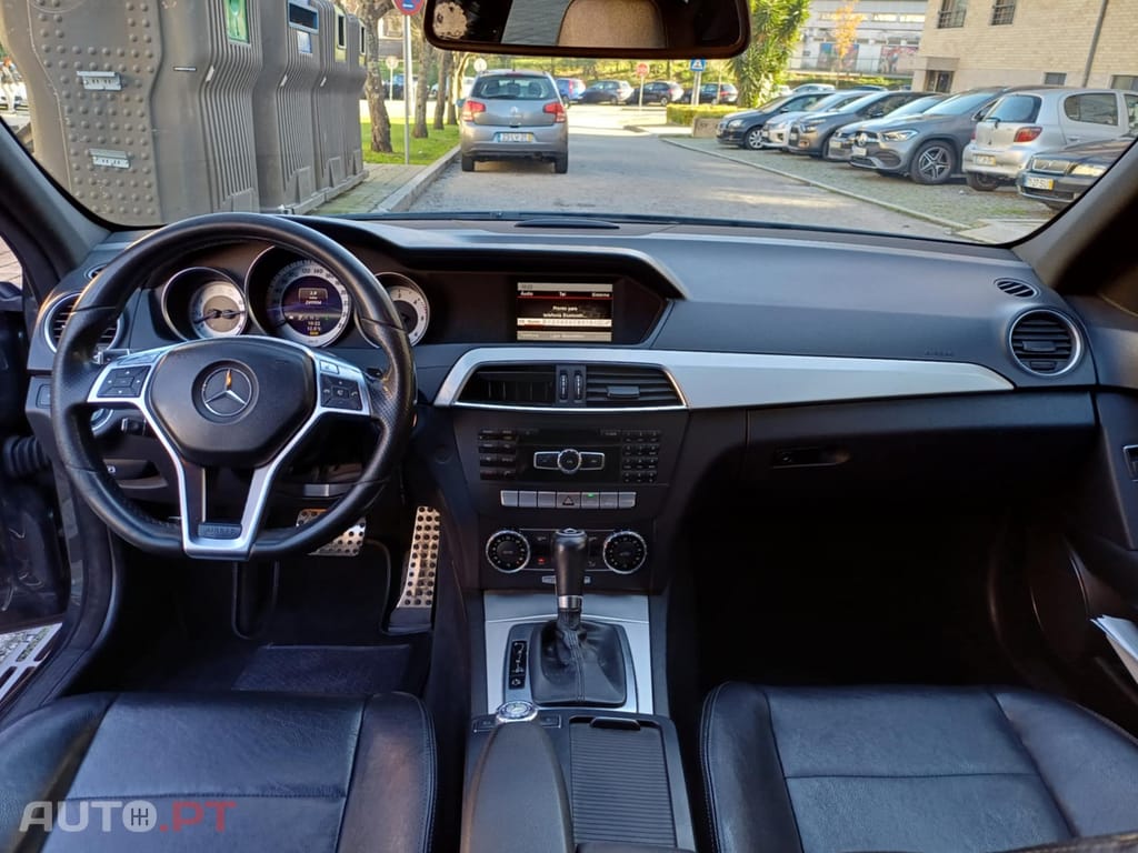 Mercedes-Benz C 220 CDI 170cv cx automatica Nacional
