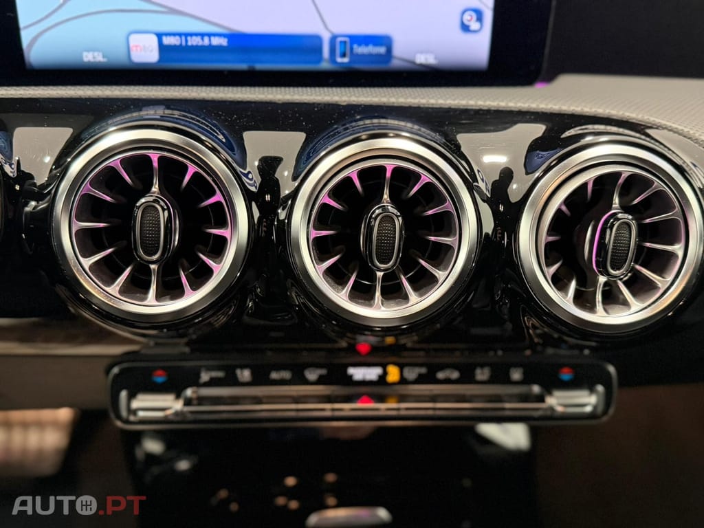 Mercedes-Benz A 250 e AMG Line