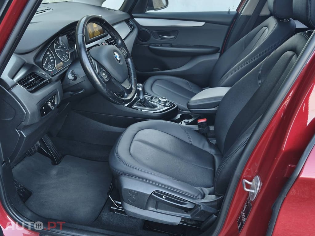 BMW 216 d 7L Auto