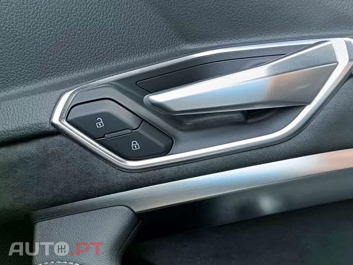 Audi E-Tron 55 quattro S line