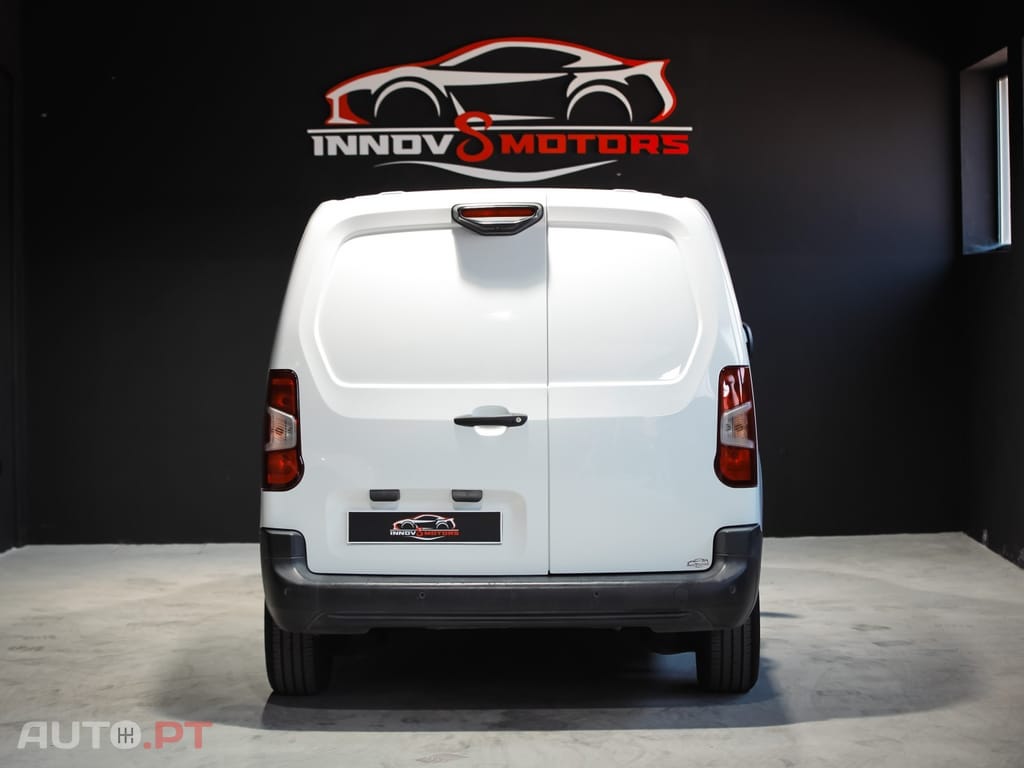 Peugeot Partner 1.5 BlueHDi Pemium Longa
