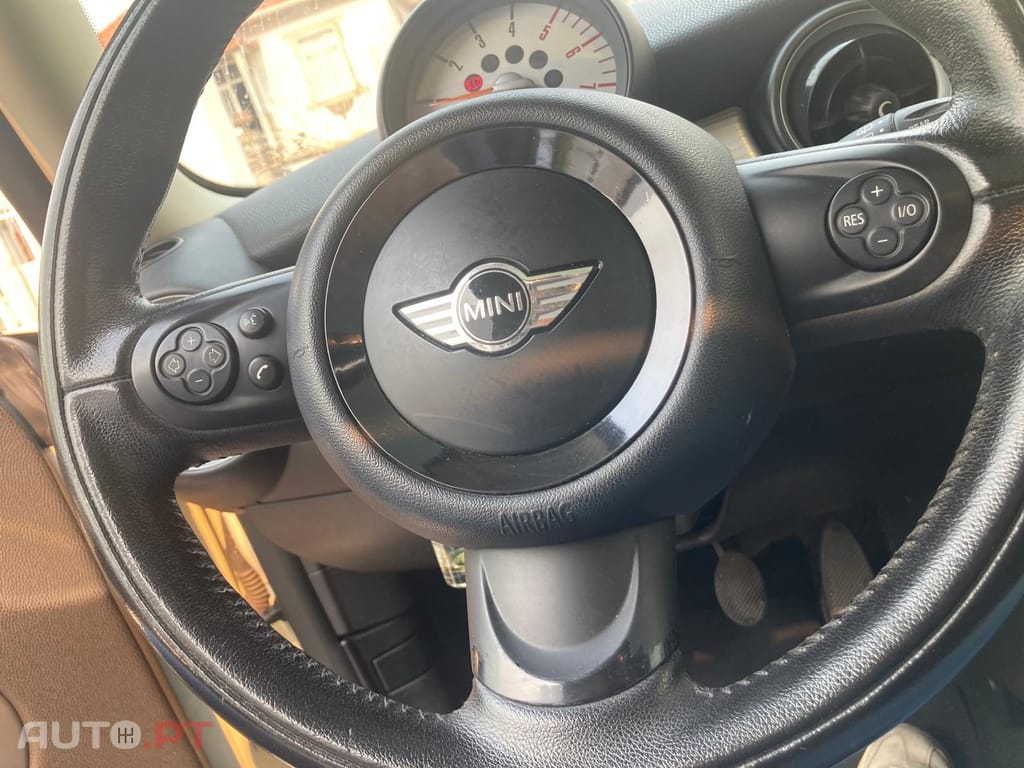 MINI Cooper d