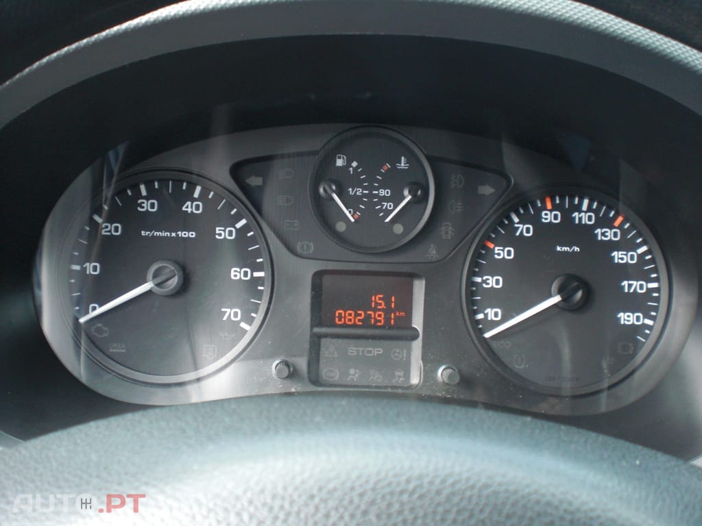 Peugeot Partner 1.6 BlueHDi L2 Pro 3L