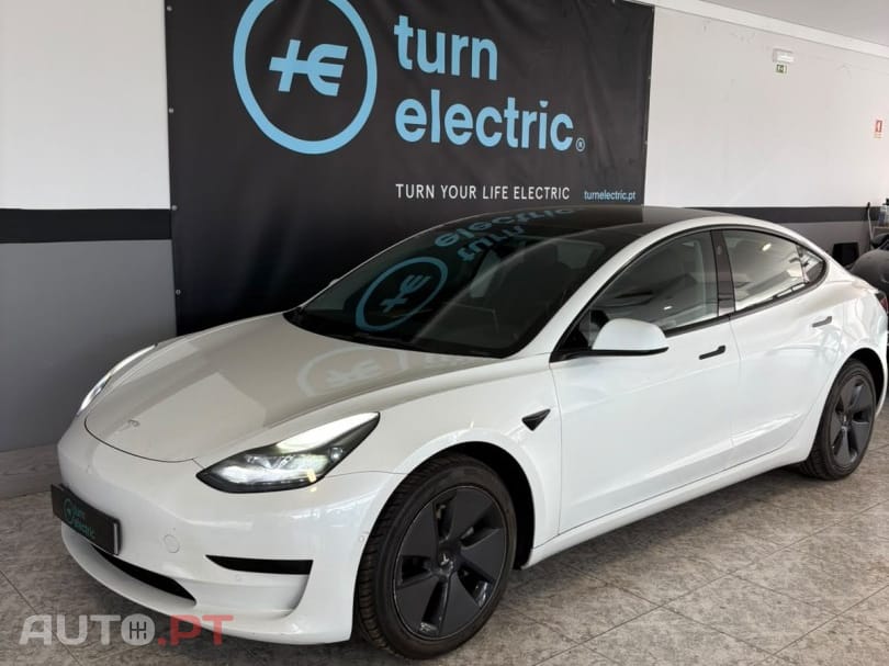 Tesla Model 3 Tração Traseira