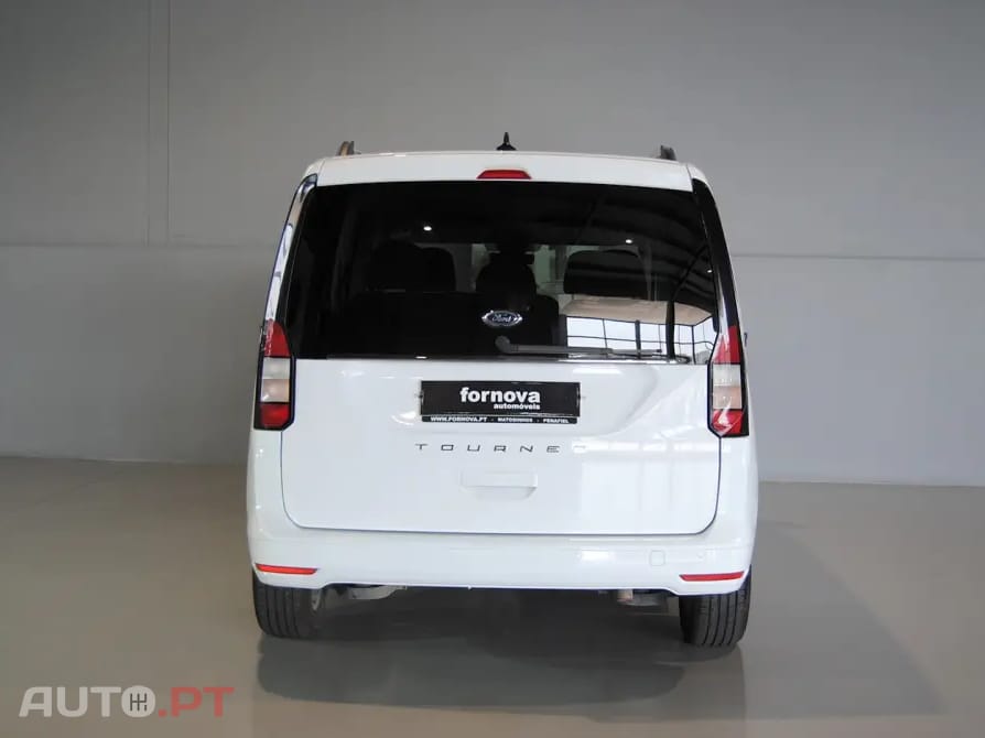 Ford Tourneo 2.0 TDCi Titanium 5 lugares