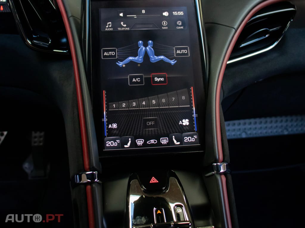 Ferrari Roma 3.9 Twin-Turbo V8