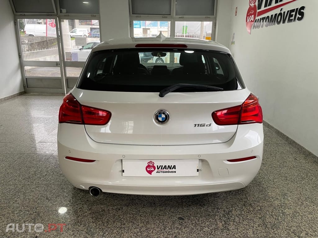 BMW 116 d Line Luxury Auto