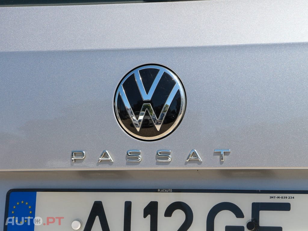 Volkswagen Passat Variant 2.0 TDi Elegance DSG