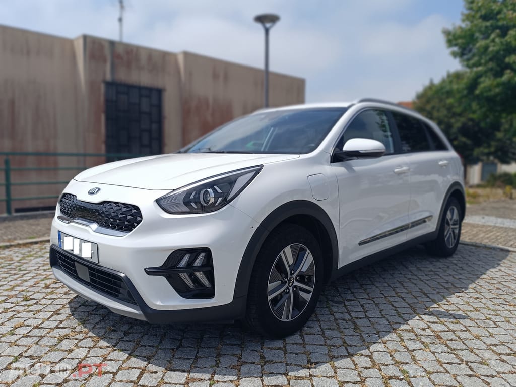 Kia Niro 1.6 GDi PHEV (Plug In) - Nacional