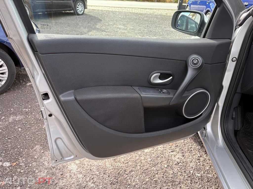 Renault Clio 1.5 dCi Rip Curl