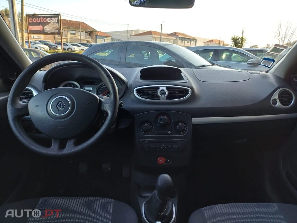 Renault Clio 1.2 16V Confort