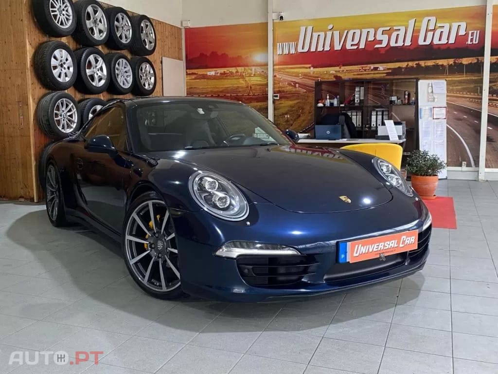 Porsche 911 991 Carrera 4 PDK Sport Chrono