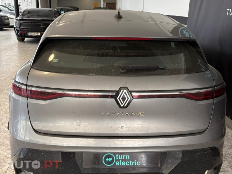 Renault Mégane E-Tech EV60 220hp optimum charge Equilibre