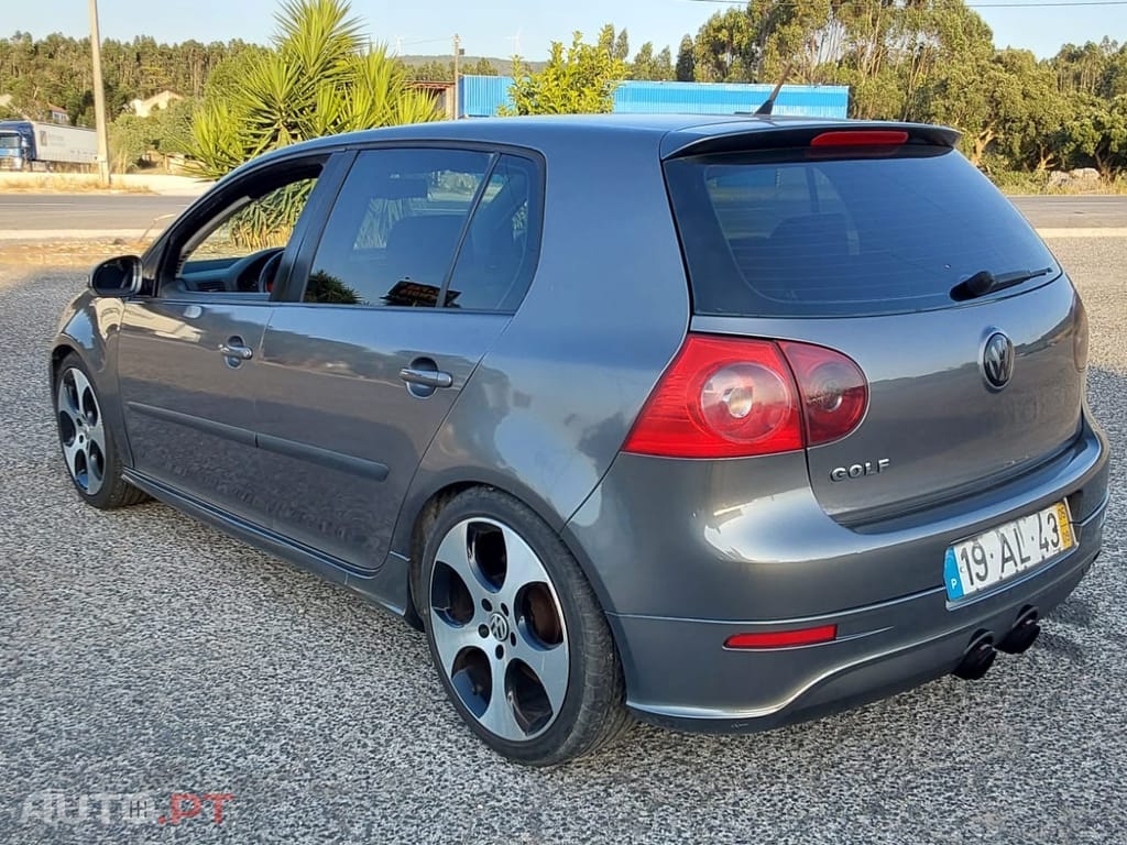 Volkswagen Golf Look GTI