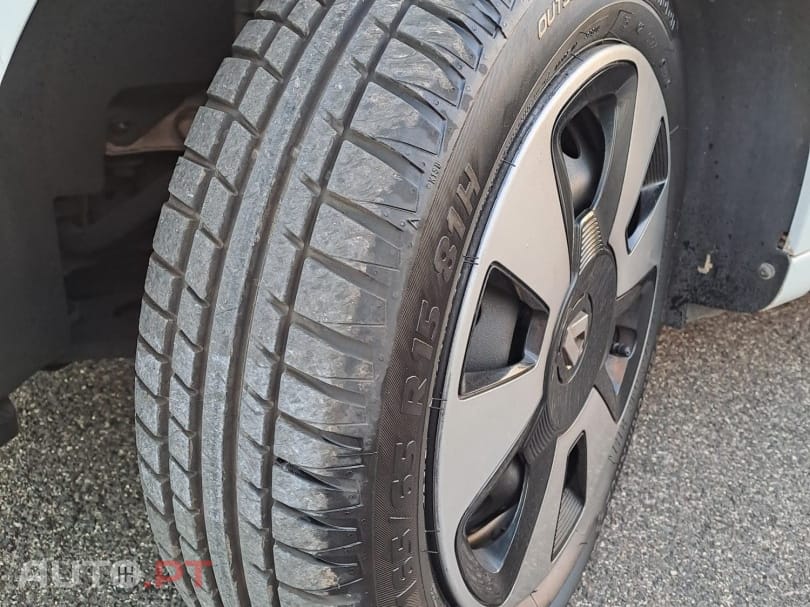 Renault Twingo 1.0 SCe Night&Day