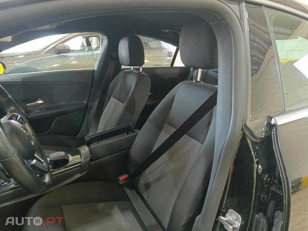 Mercedes-Benz CLA 180 d Style Aut.