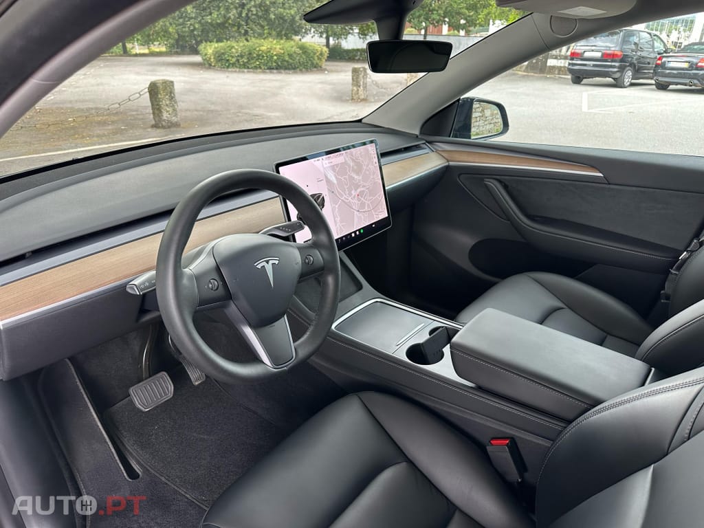 Tesla Model Y Long Range Tração Integral