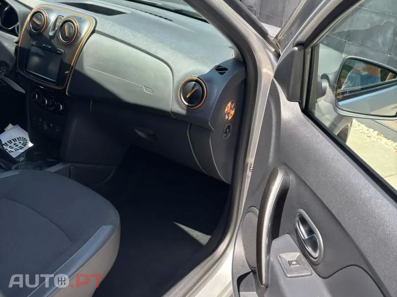 Dacia Sandero 0.9 Tce Stepway Bi-Fuel XTream