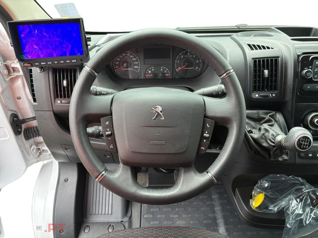 Peugeot Boxer 2.8 BlueHDi 3.5