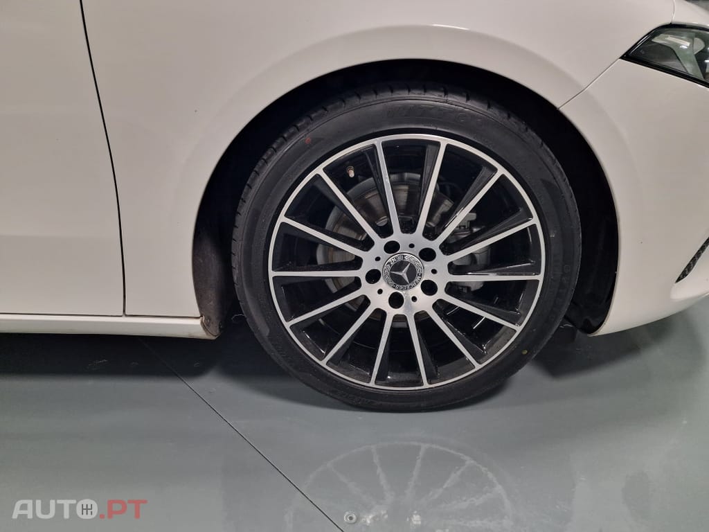 Mercedes-Benz A 180 STYLE AUT.