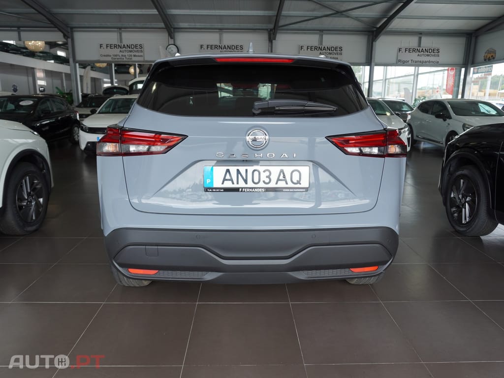 Nissan Qashqai 1.3 DIG-T Acenta — fotografia 6