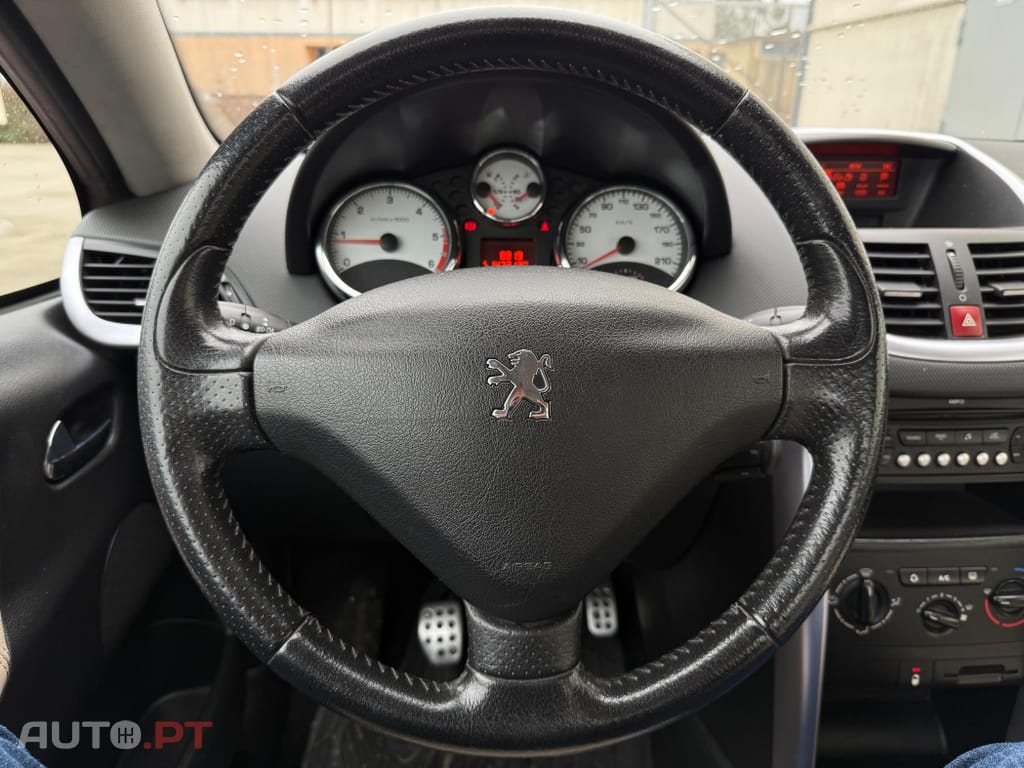 Peugeot 207 1.6 HDi Sport