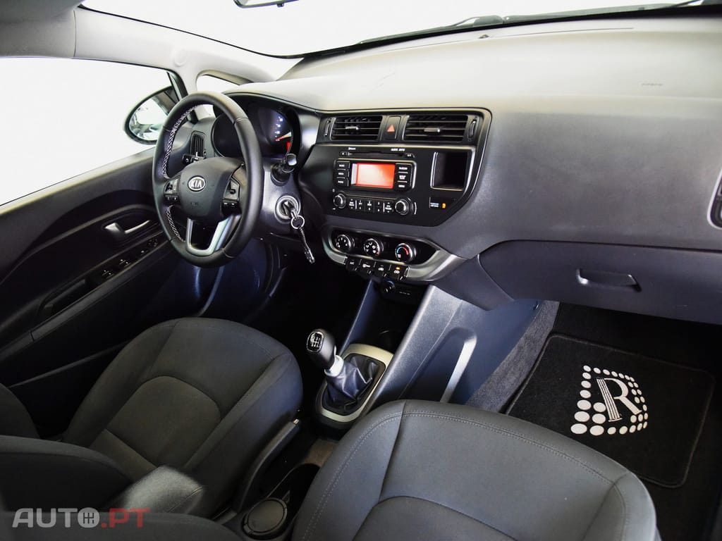 Kia Rio 1.1 CRDi EX