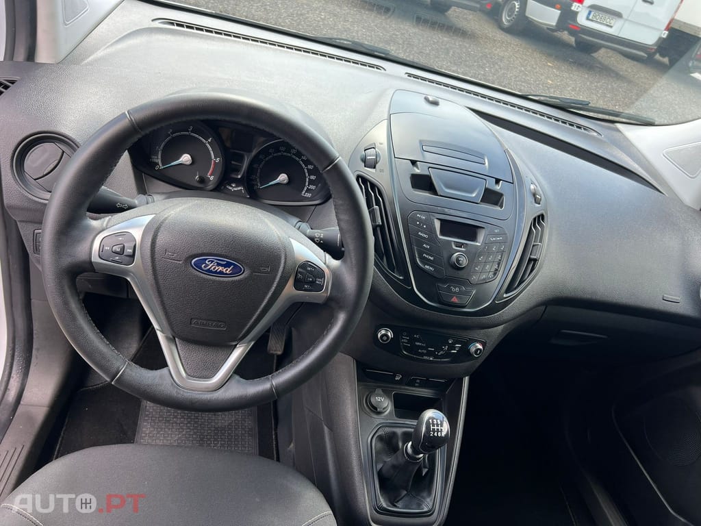 Ford Transit 1.5 TDCi Sport