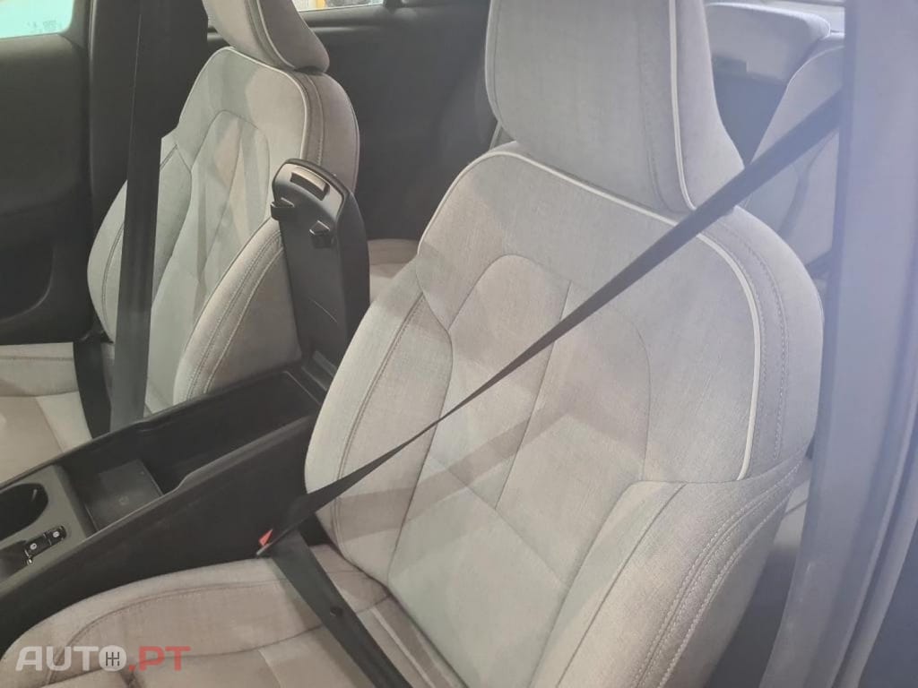 Volvo XC40 1.5 T4 PHEV Core