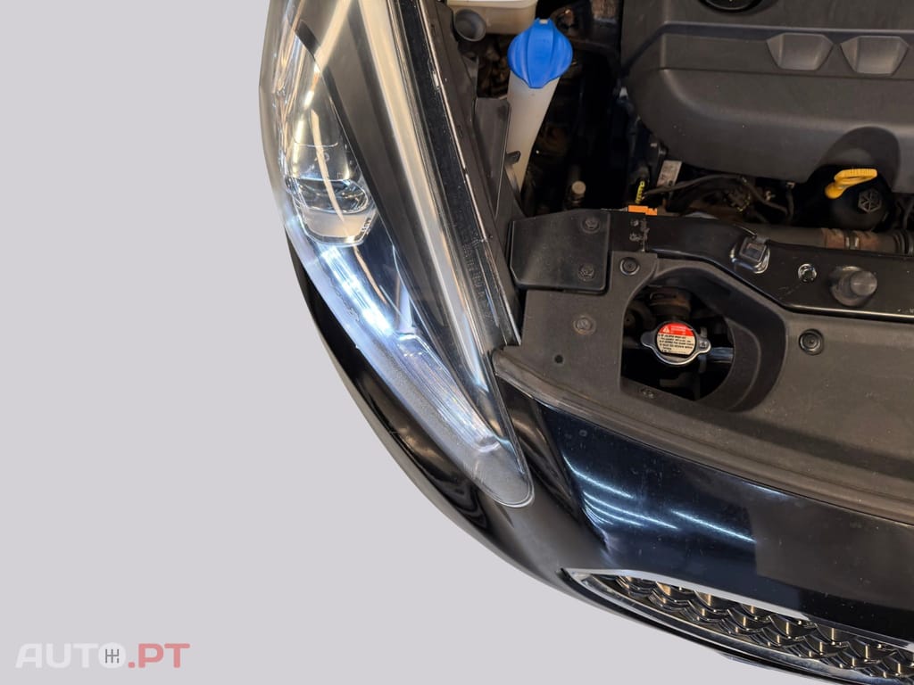 Kia Carens 1,7d 7L