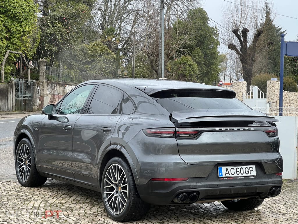 Porsche Cayenne E-Hybrid Platinum Edition