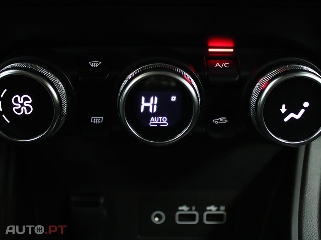 Renault Captur Captur 1.0 TCe Techno Bi-Fuel