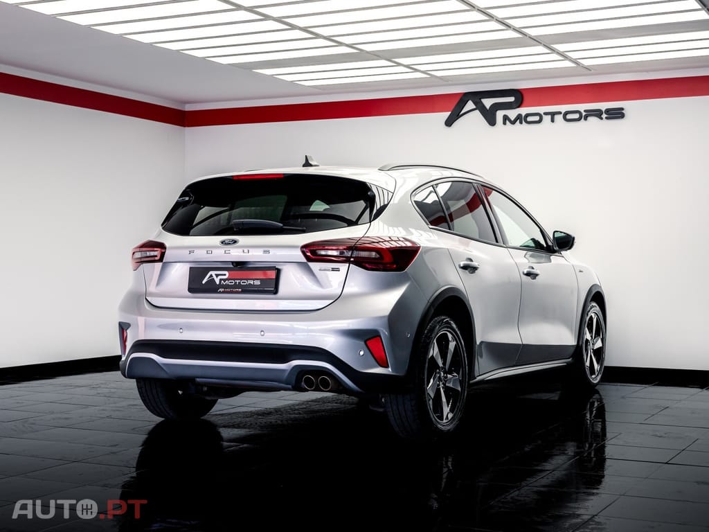 Ford Focus 1.0 EcoBoost MHEV Active