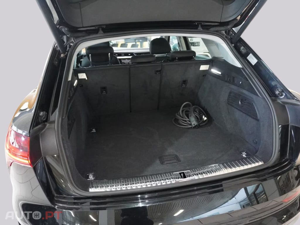 Audi E-Tron 50 Quattro ADVANCED I.V.A DEDUTIVEL 