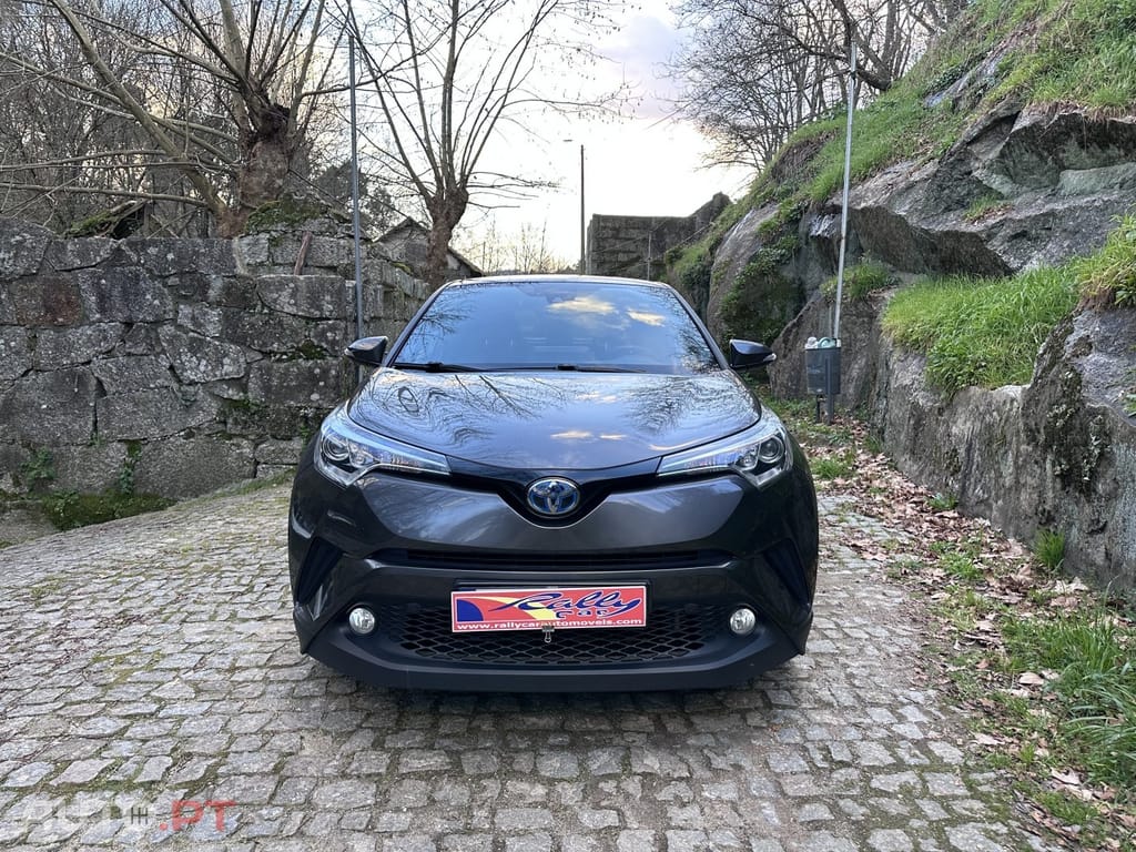 Toyota C-HR 1.8 Hybrid Lounge