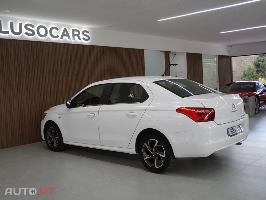 Citroen C-Elysée 1.2 PureTech Shine