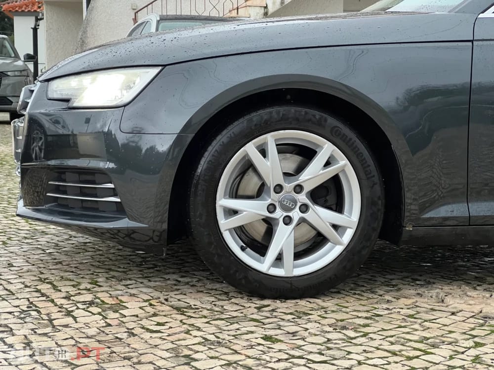 Audi A4 Avant 2.0 TDI Business Line
