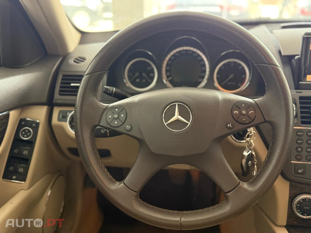 Mercedes-Benz C 200 CDi Executive BlueEfficiency