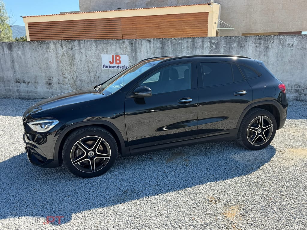 Mercedes-Benz GLA 250 e AMG Line