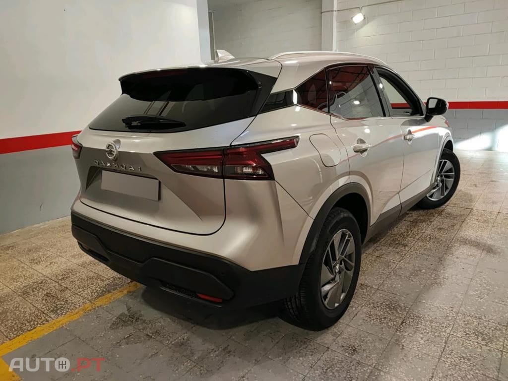 Nissan Qashqai 1.3 DIG-T N-Connecta 
