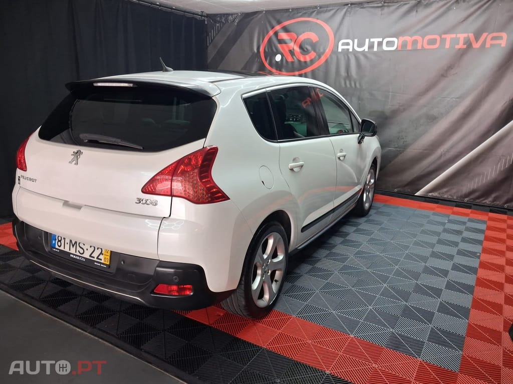 Peugeot 3008 2.0 HDi Hybrid4 Limited Edition — fotografia 4
