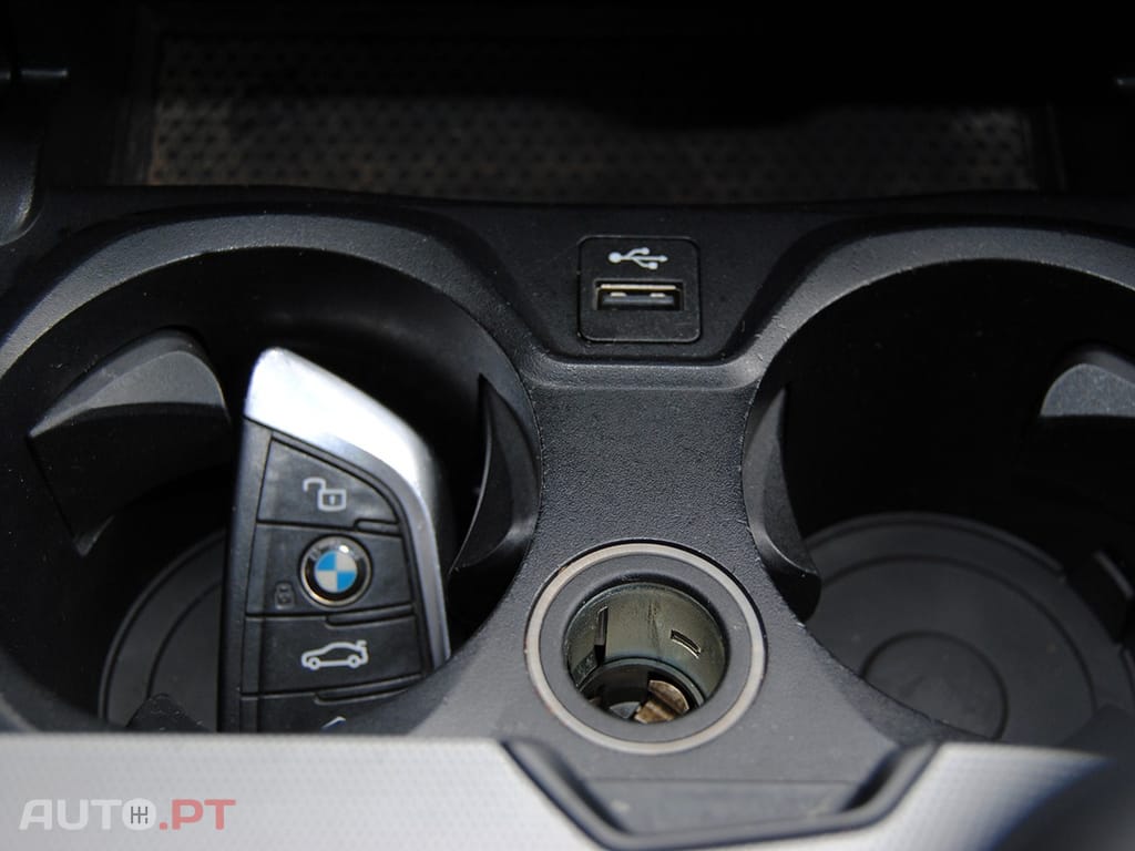 BMW 318 d Touring Advantage