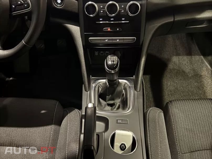 Renault Mégane Sport Tourer BLUE dCi 115 EDC INTENS