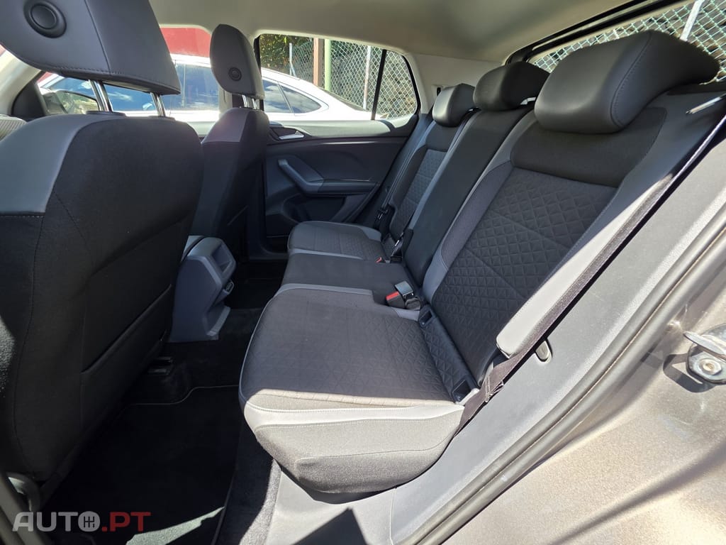 Volkswagen T-Cross 1.0 TSI Life DSG