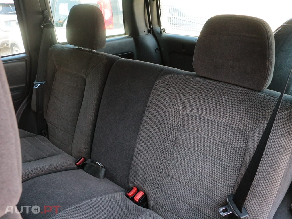 Jeep Grand Cherokee 2.5 TD Official