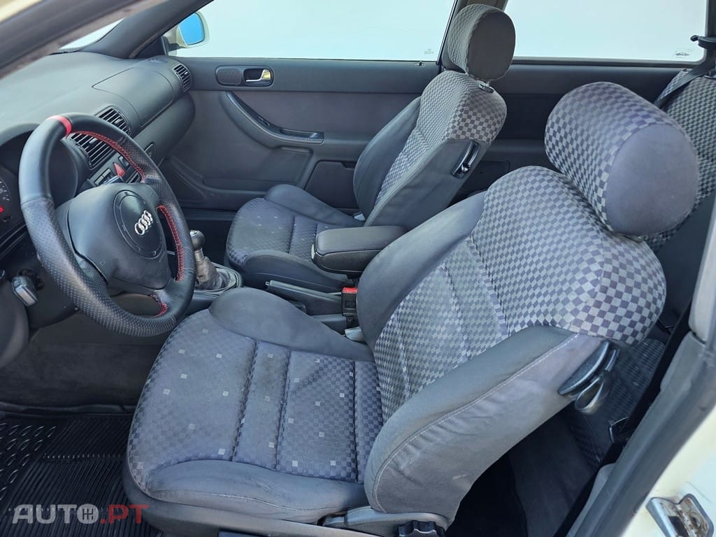 Audi A3 1.9Tdi Sport 90Cv